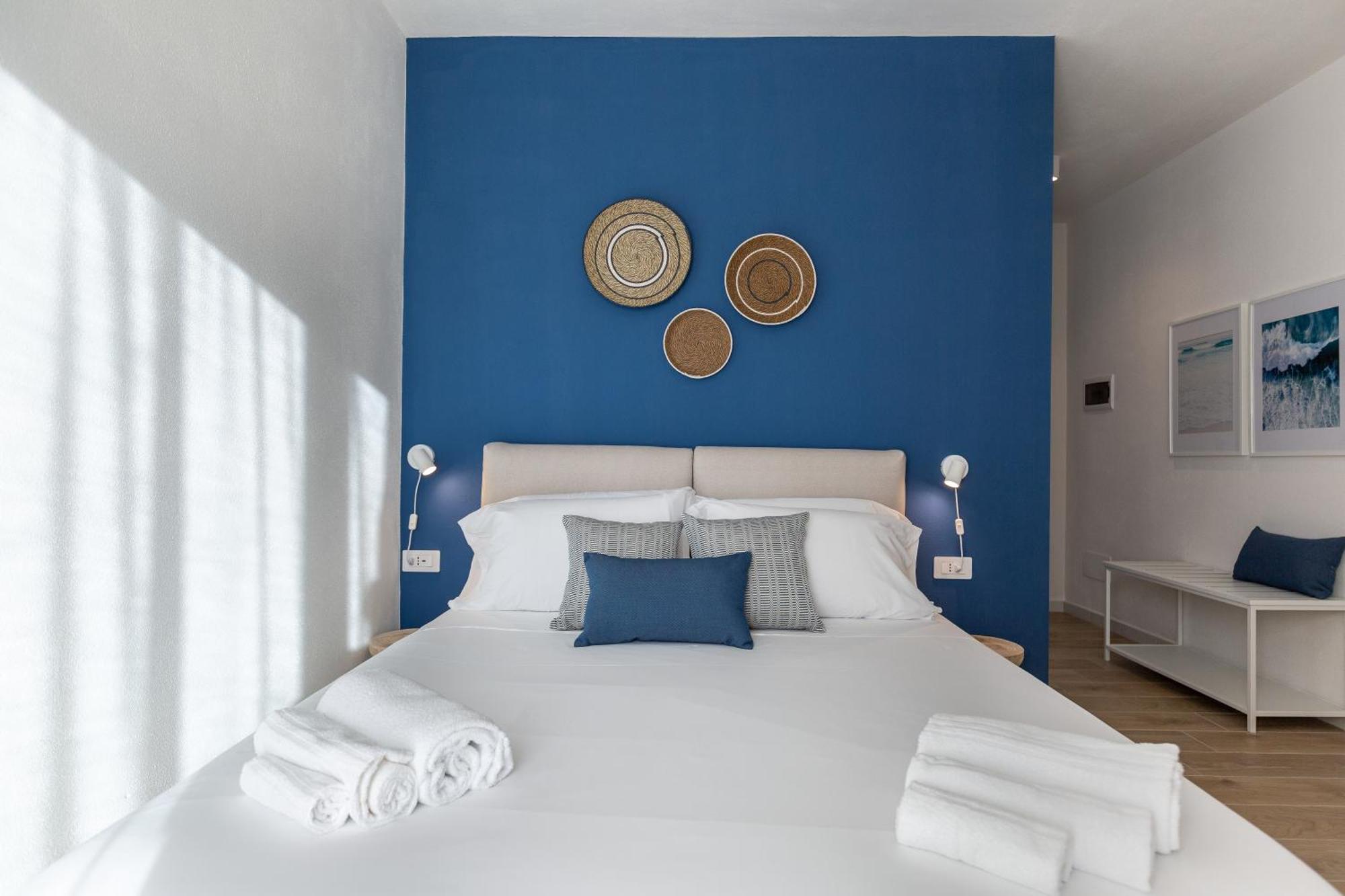 Delphis Pula Rooms ภายนอก รูปภาพ