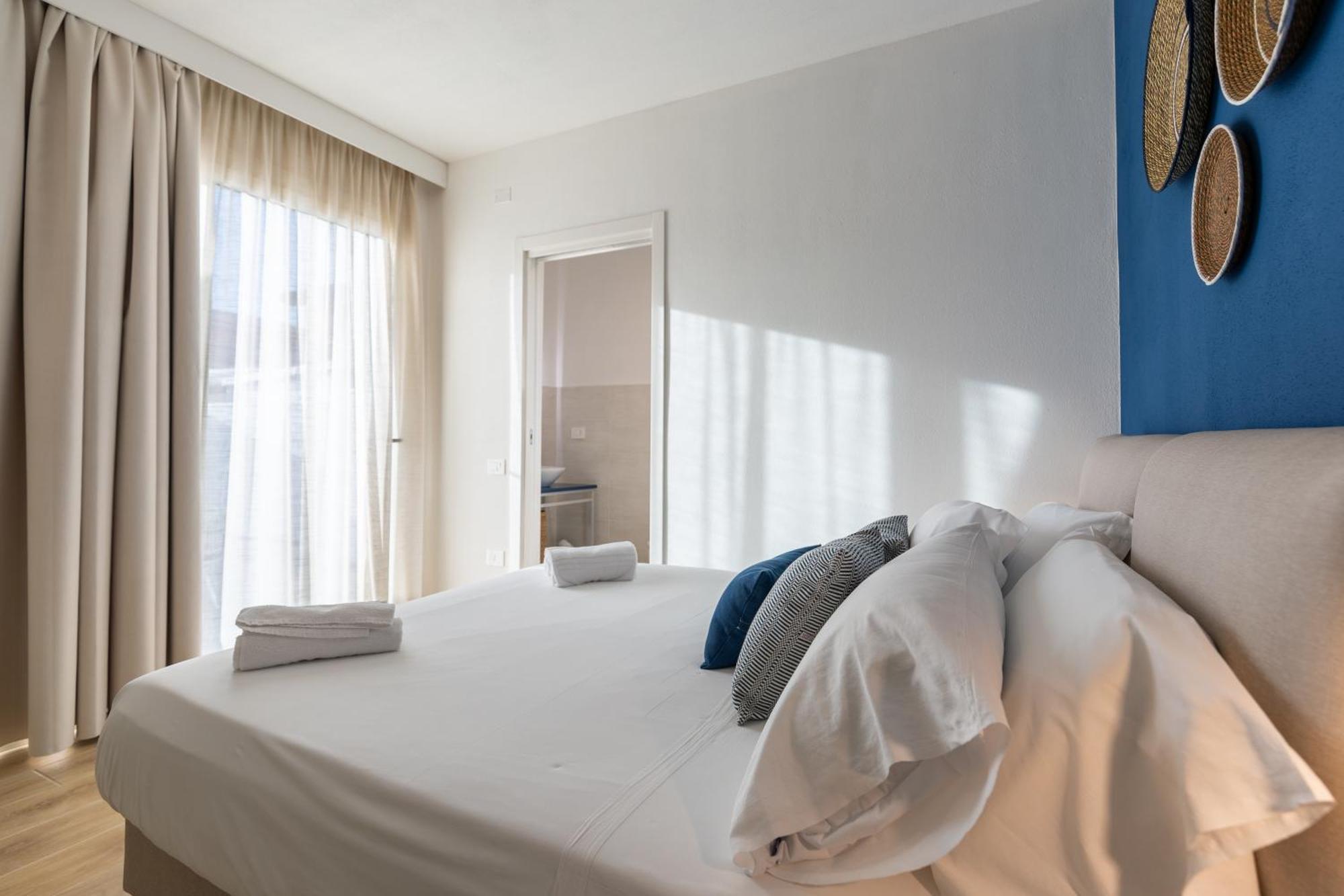Delphis Pula Rooms ภายนอก รูปภาพ